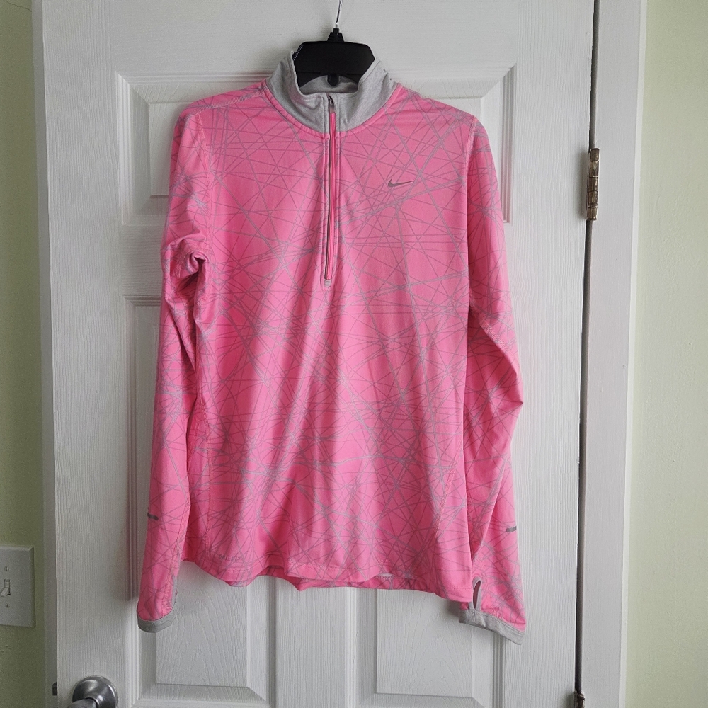Nike ✨️ Women's Pink and Gray Long Sleeve Pollover Size M